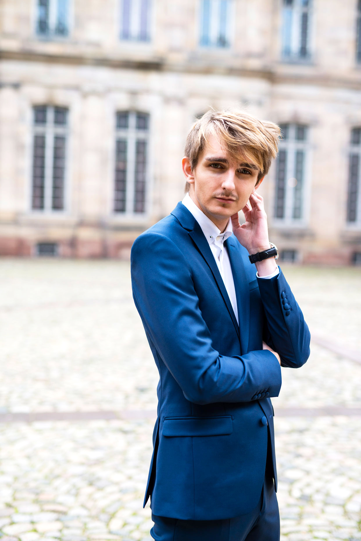 blog-mode-strasbourg-homme-lifestyle-costume-sneakers-baskets-suit-style-tendances-fashion-blogger-french-faubourg-saint-sulpice-paris-blog-10